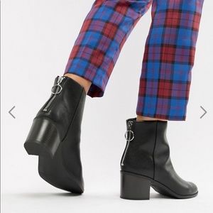 New Look Wide Fit Block Heeled Chelsea Boot
